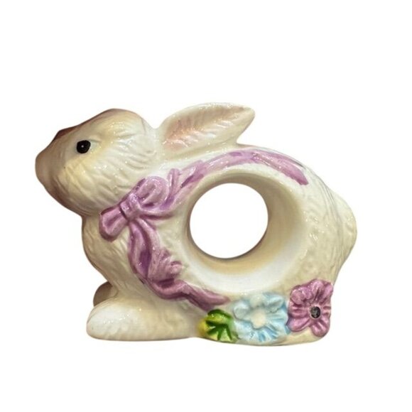Set Of 4 Ceramic Bunny Napkin Rings With Pastel Bows & Floral Accents Spring/Eas - Picture 7 of 8